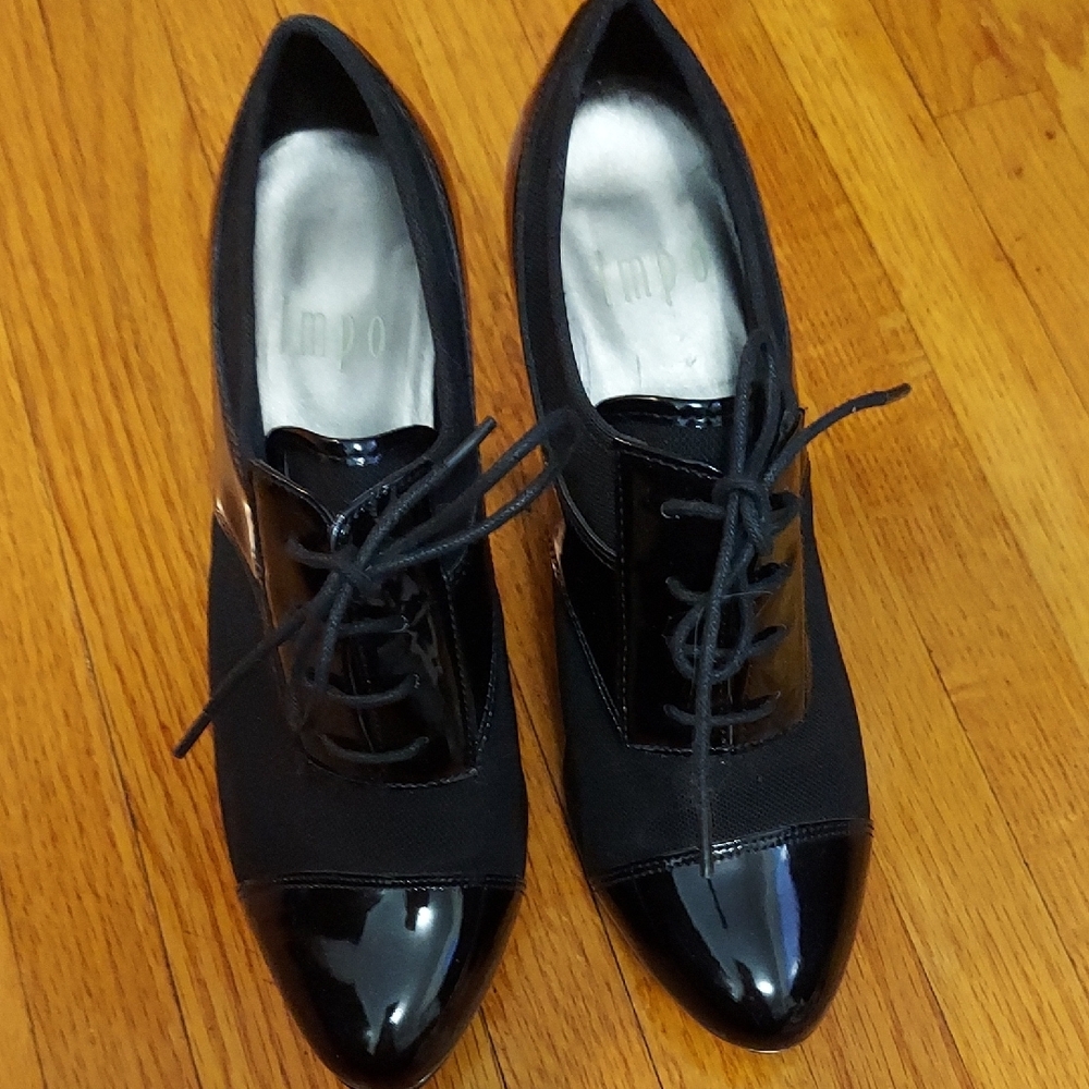 Impo Women's Black Oxford Shoes